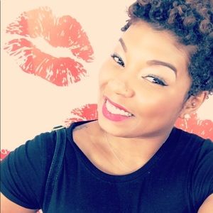 Meet your Posher, Erica